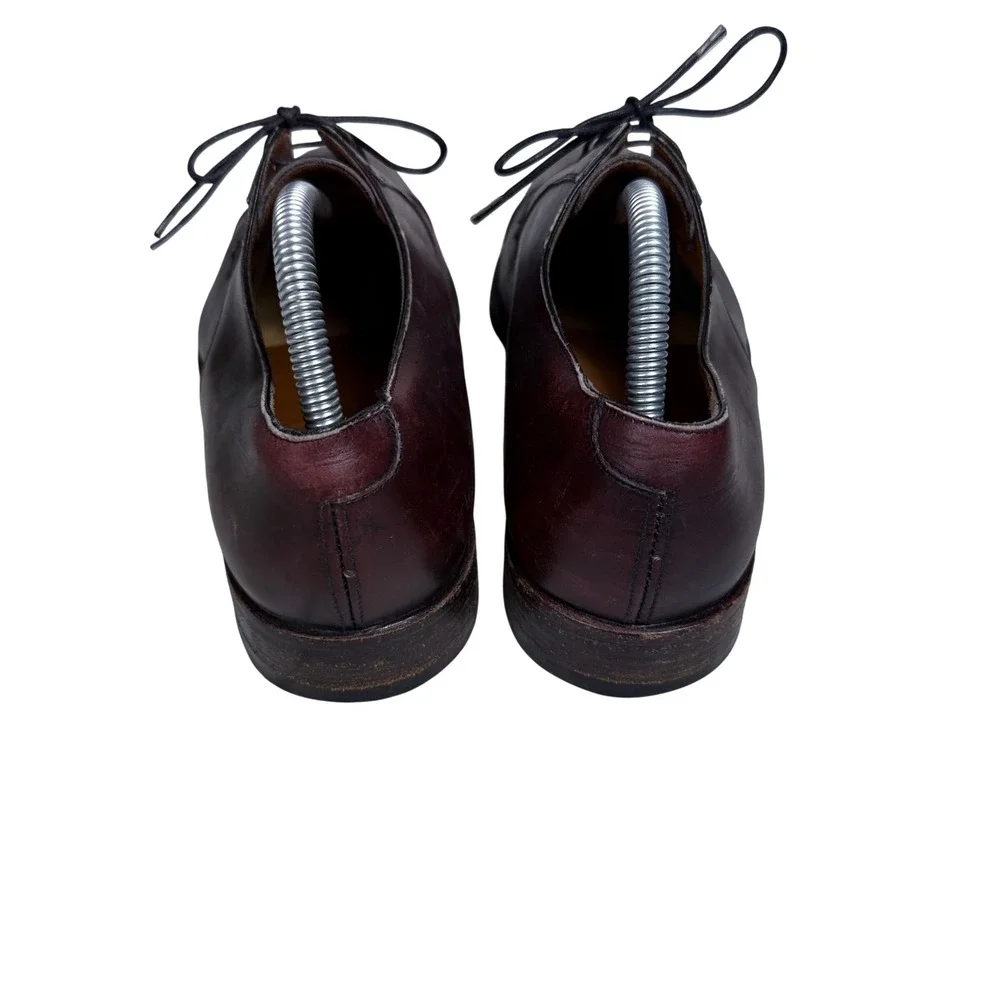 Moreschi shoes feature classic